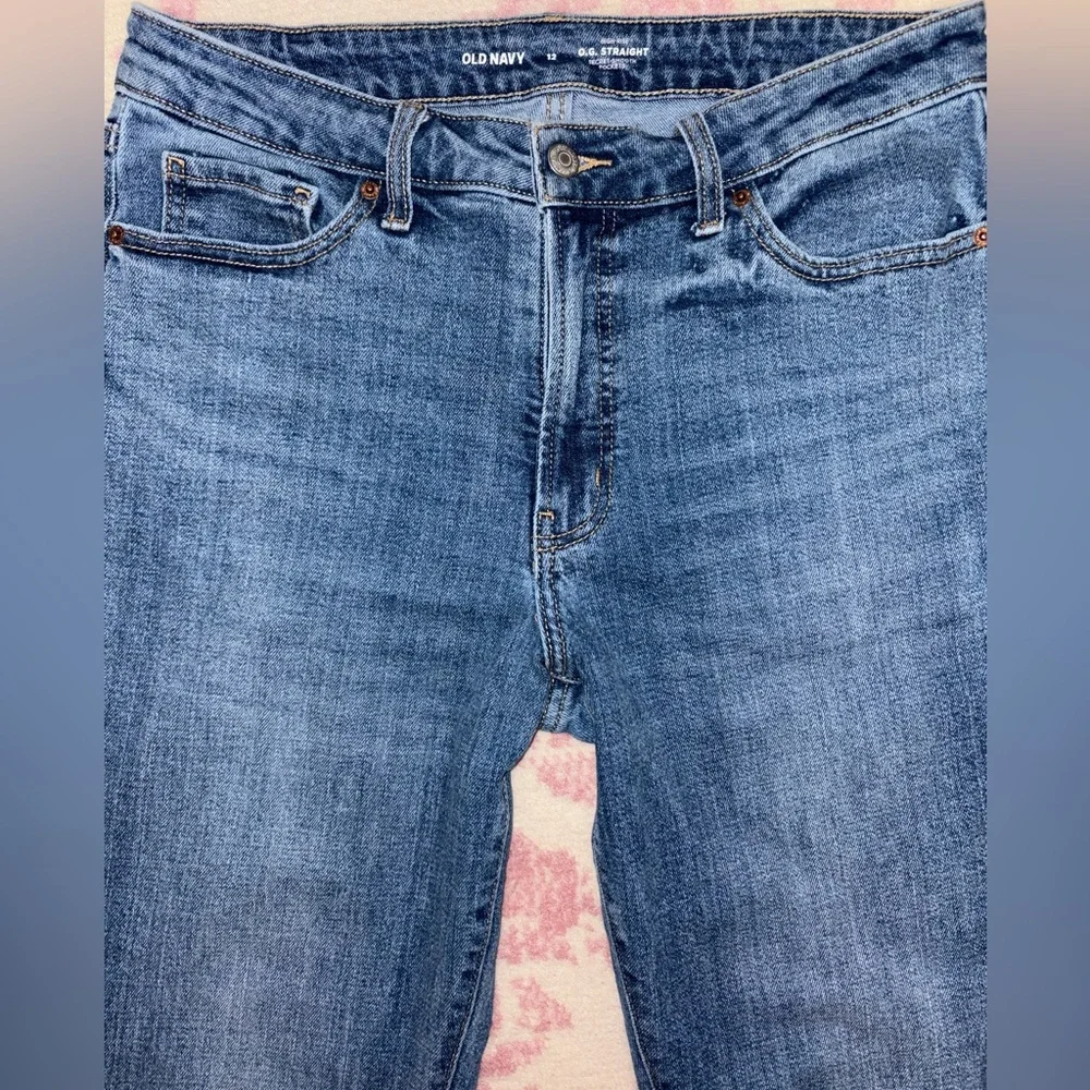 Old Navy High Rise OG Straight-Leg Jeans in Medium Blue Wash Women’s 12